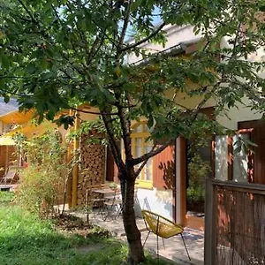 Appartement Sur Cour, Le Cerisier, Bagnères-de-Bigorre